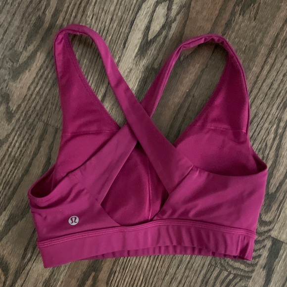 Lululemon Raspberry Envital Women's Cross-Back Sports Bra - Picture 4 of 7